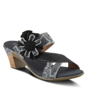 Cassana Slide Sandal