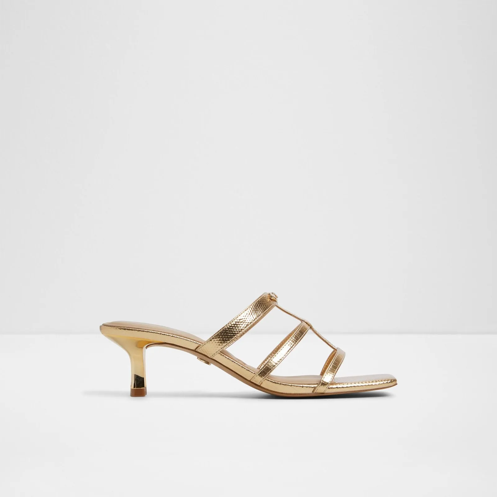 Goldenglow / Heeled Sandals