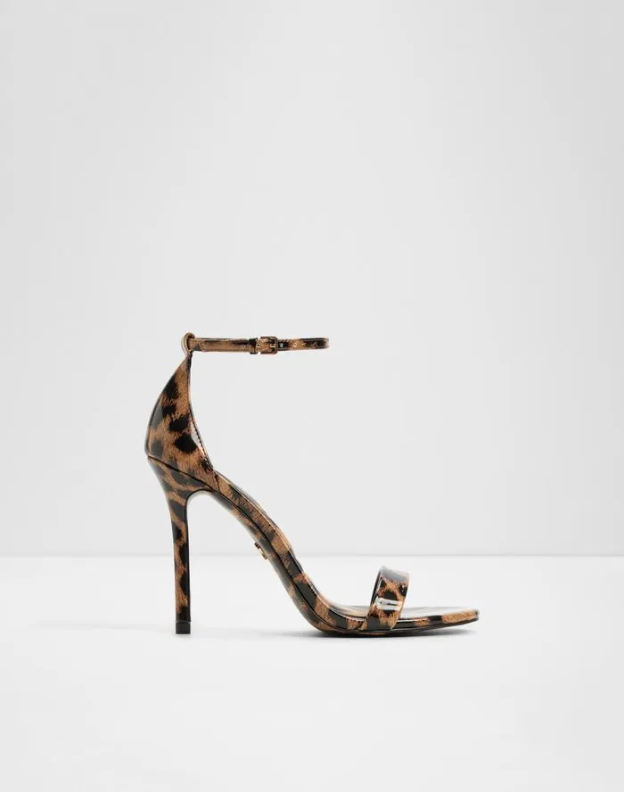 Jacynthe / Heeled Sandals