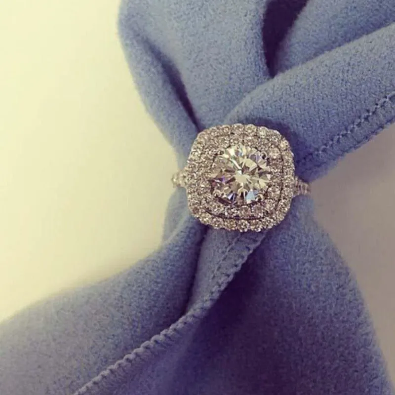 Luxury White Sapphire Gemstone Engagement Ring Women Jewelry