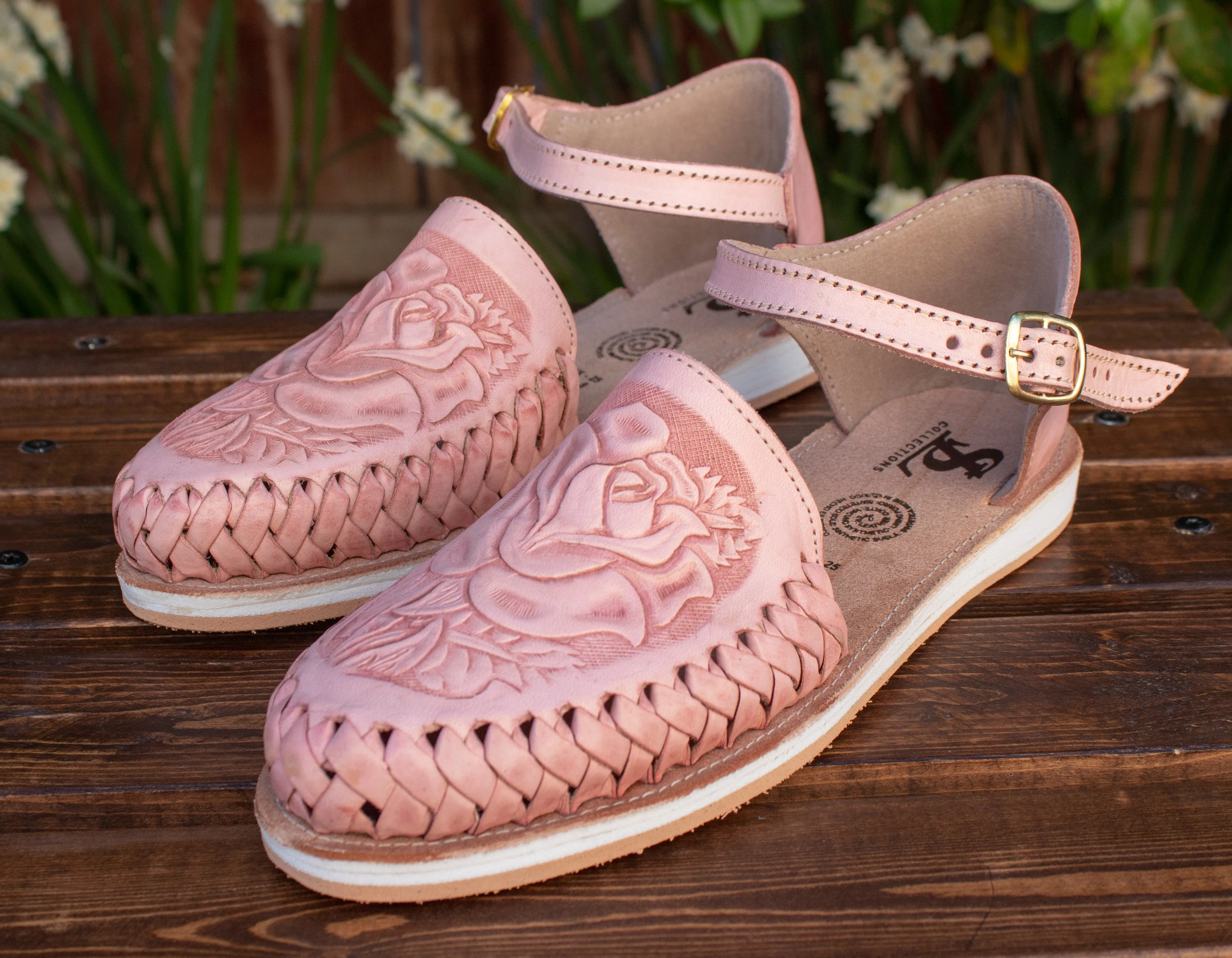 WOMENS ROSE STAMPED PINK LEATHER HUARACHE MEXICAN SANDAL